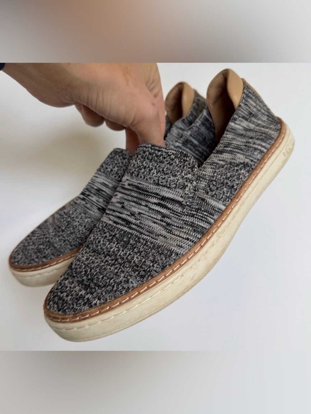 Ugg Alameda Sammy Slip On Sneakers Grey 6